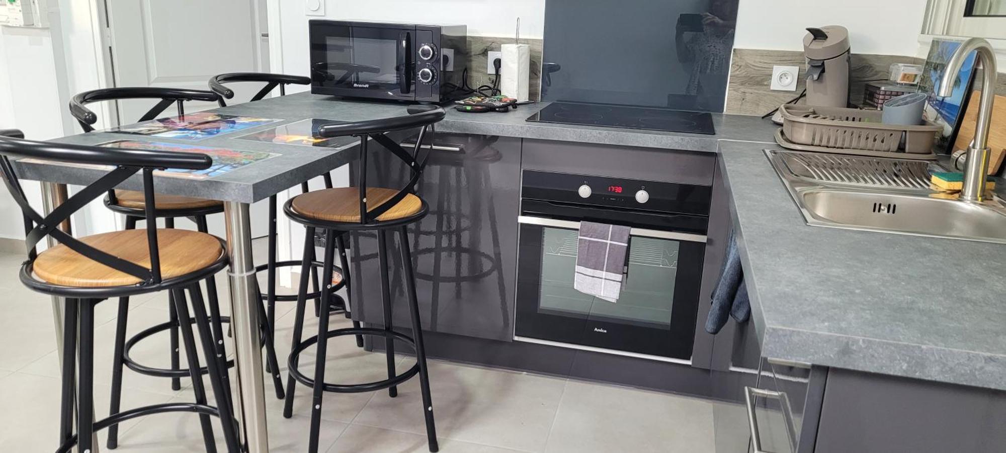 Mon Chez Moi Apartment เลอ ตอมปง ภายนอก รูปภาพ